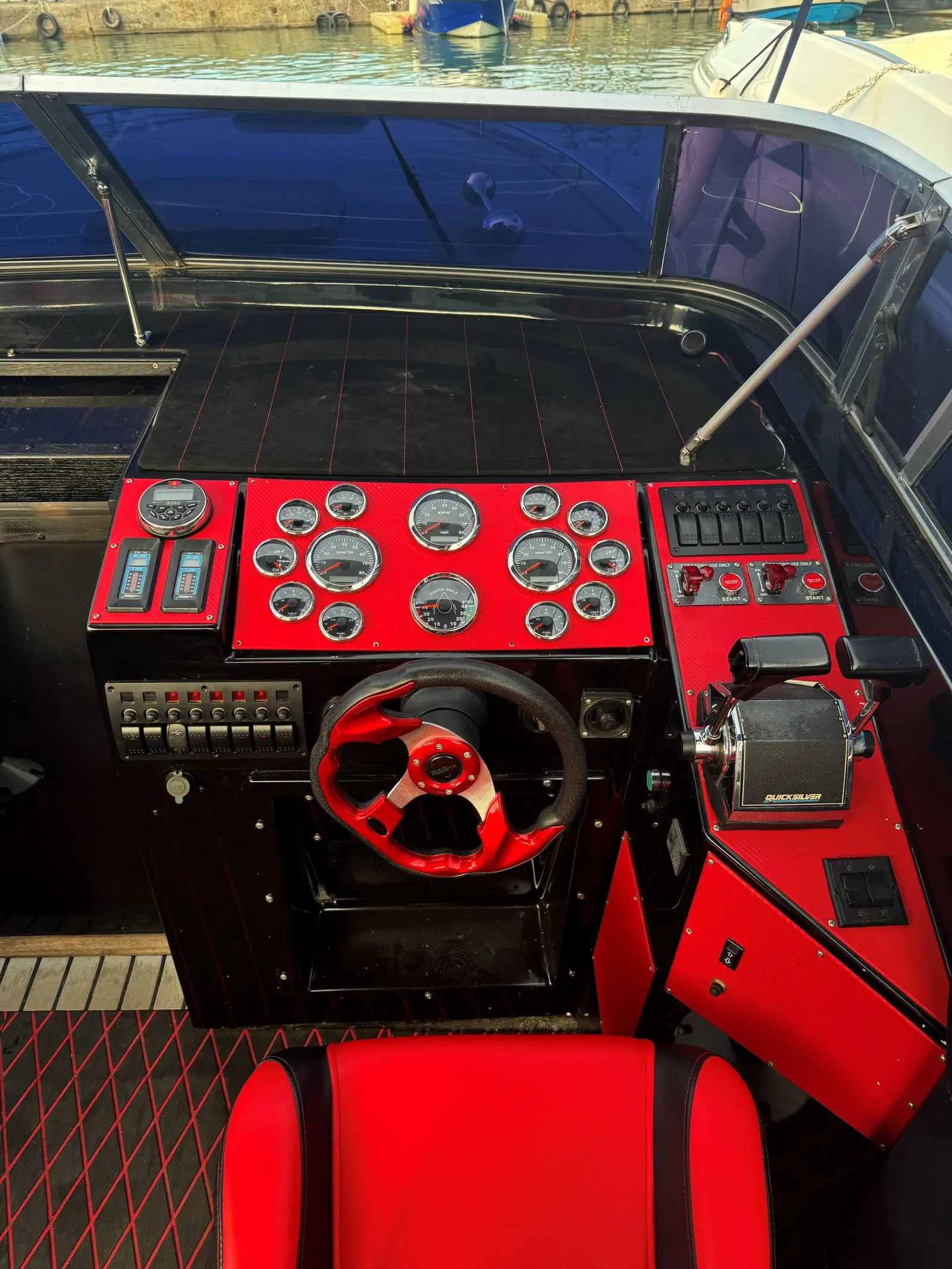 SKYLINE 1000HP Speedboat Rental in Batumi, photo 5