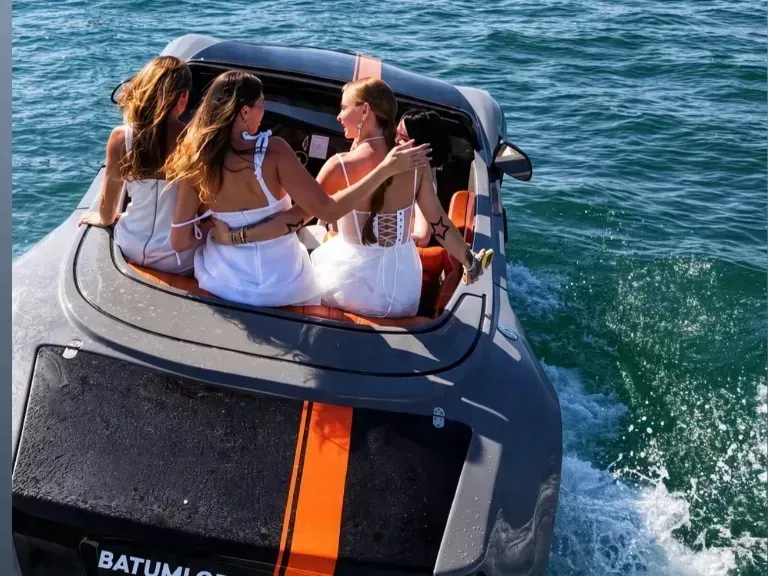 Rolls-Royce Grey jet car rental in Batumi - 4 people, photo 4