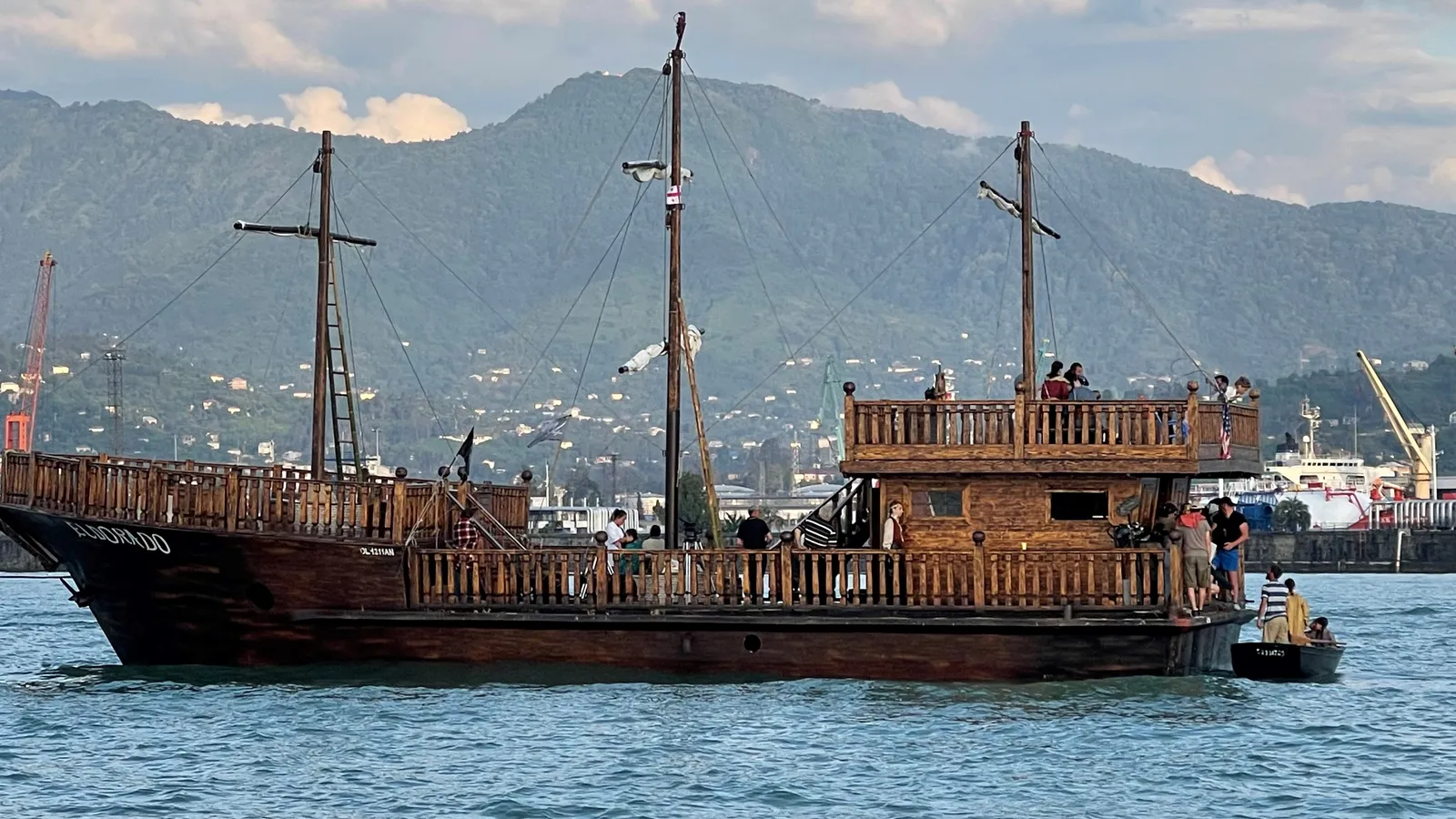 Eldorado Ship Charter in Batumi — Pirate Style, photo 2