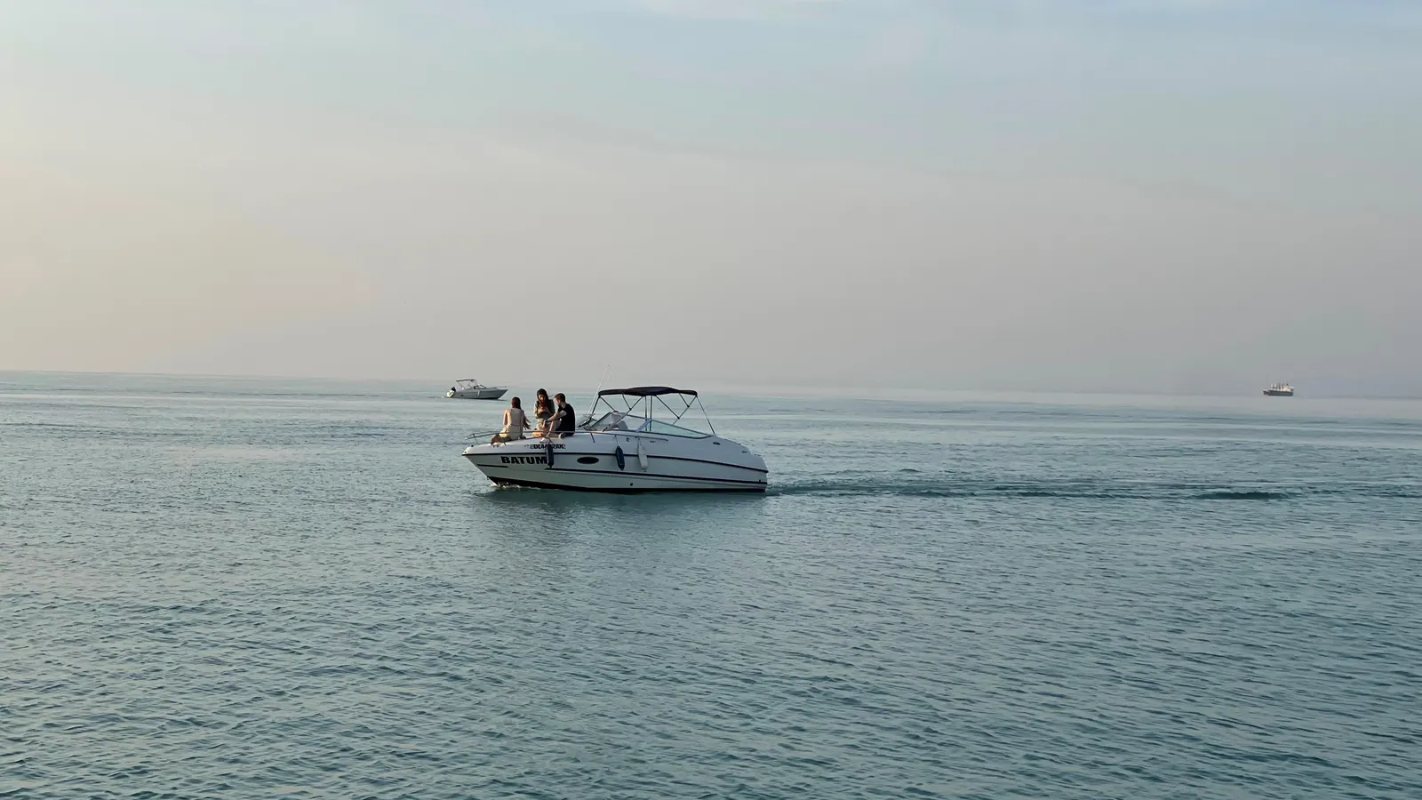 Parasailing on Batumi boat - up to 4 guests Parasailing on Batumi boat - up to 4 guests